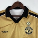 Koszulka Piłkarska Manchester United 2001/2002 100th Anniversary Gold Retro, Beckham, van Nistelrooy, Scholes