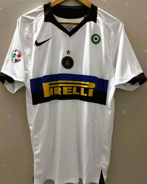 Koszulka Piłkarska Inter Mediolan 2005/2006 Away Retro, #10 Adriano